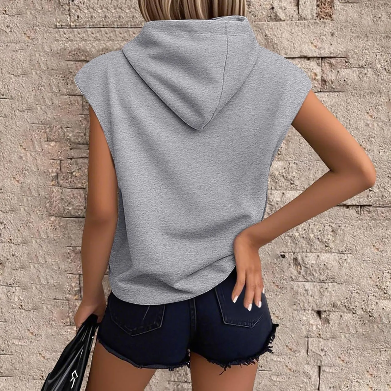 Sleeveless Hoodies for Women Plus Size Heart Print Hooded Sweatshirt Vest Loose Fit Summer Workout Athletic Tank Tops