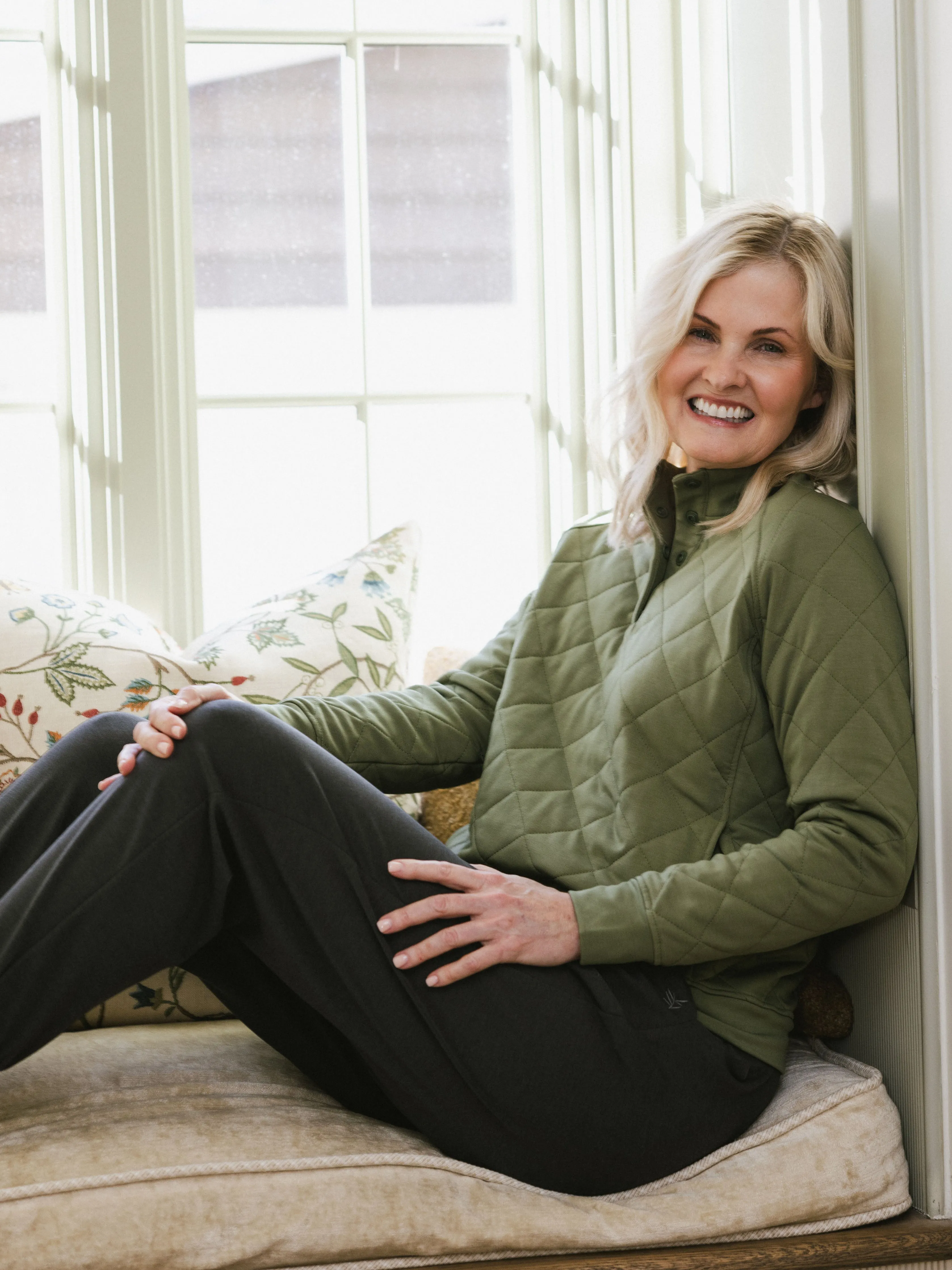 Women's Brushed Bamboo Quilted Snap Pullover